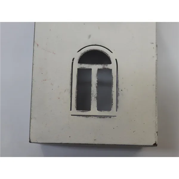 Dekorační svícen domek 2.jakost K4392B